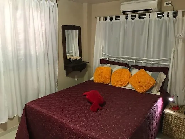 Suítes Bouganville Pôrto das Galinhas 2*,
